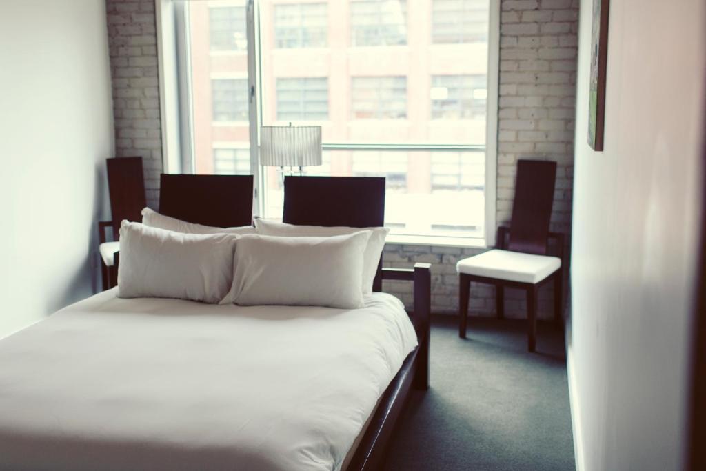 Hotel Ocho Toronto Room photo